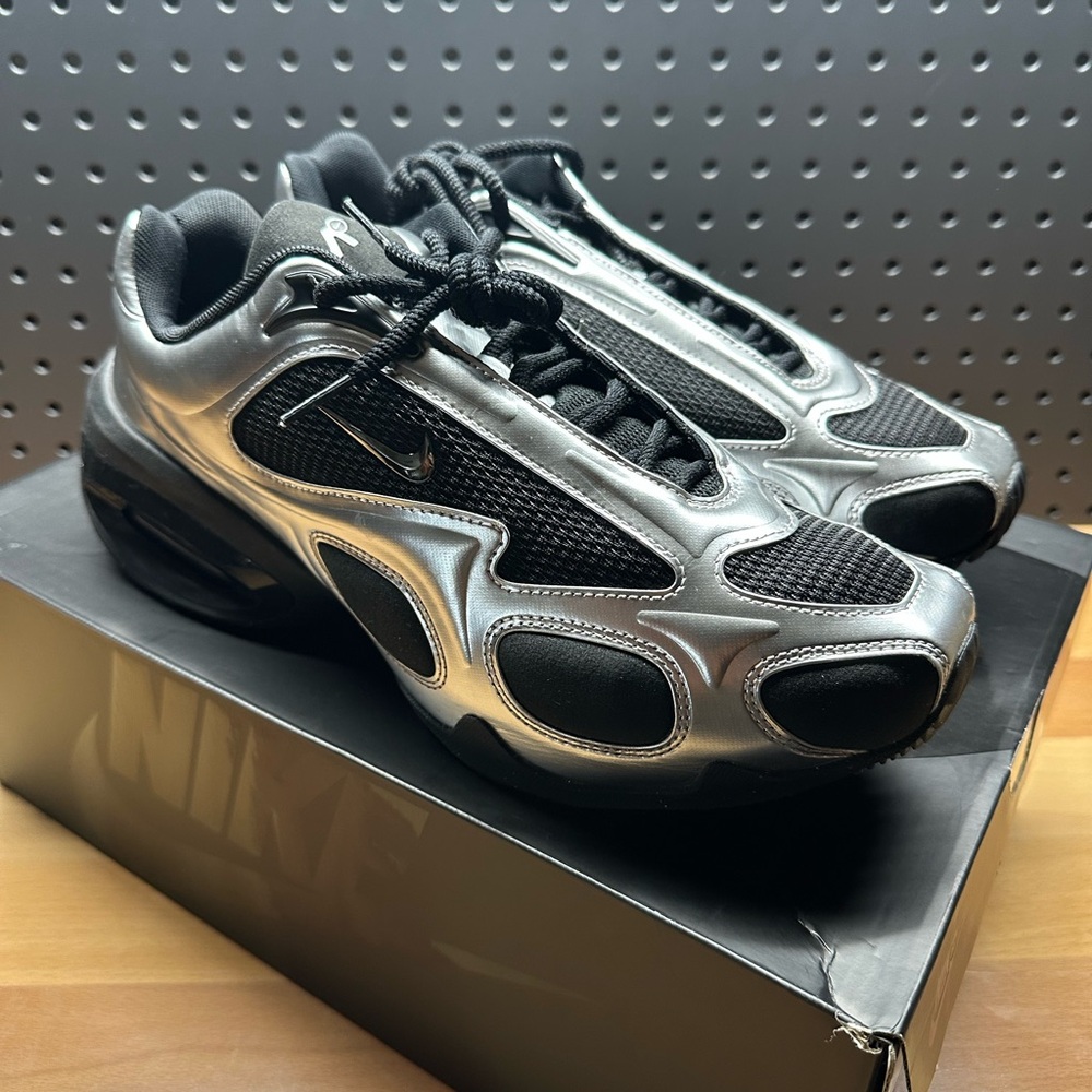 Nike Air Max Muse in Black and Metallic Silver